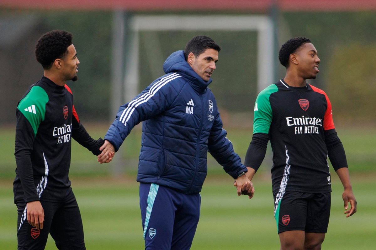 Lewis-Skelly sur son nouveau contrat : "Arsenal c'est comme la maison, tout le monde est là"