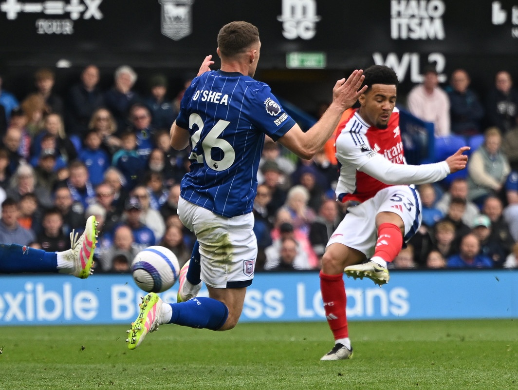 Nwaneri sempre più vicino al rinnovo con l'Arsenal
