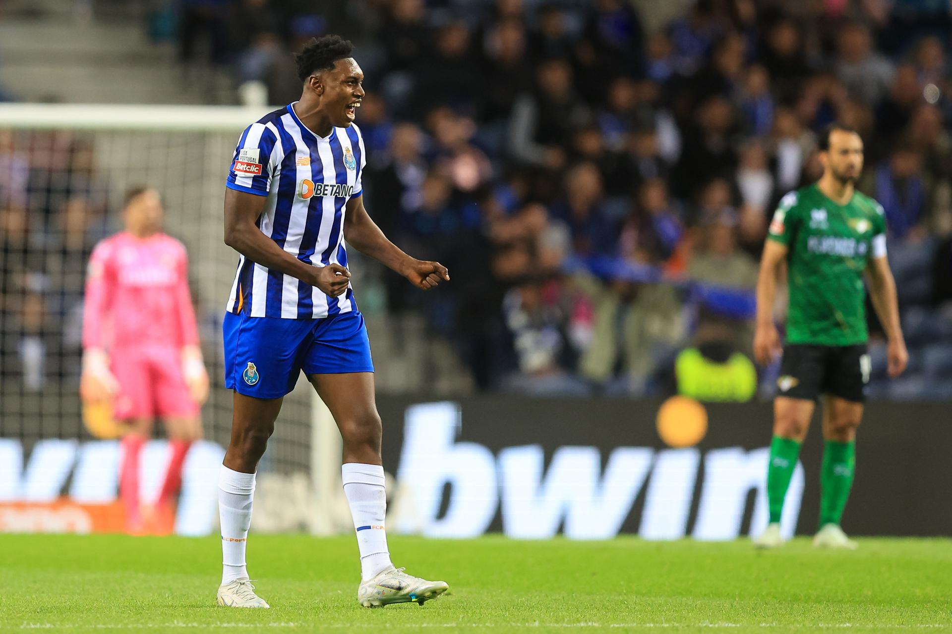 Samu Omorodion, un 15% más del Oporto