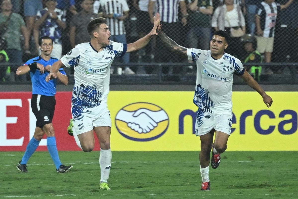 La cuentas del Apertura para la última fecha: 8 equipos pelean por 2 plazas
