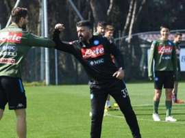 Udinese in pressing su Llorente. EFE