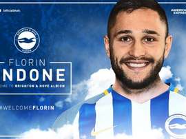 Andone quitte la Liga pour rejoindre la Premier League. Twitter/OffciailBHAFC