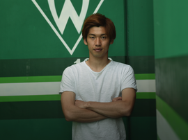 Yuya Sako dejó el Köln tras su descenso. Twitter/Werderbremen