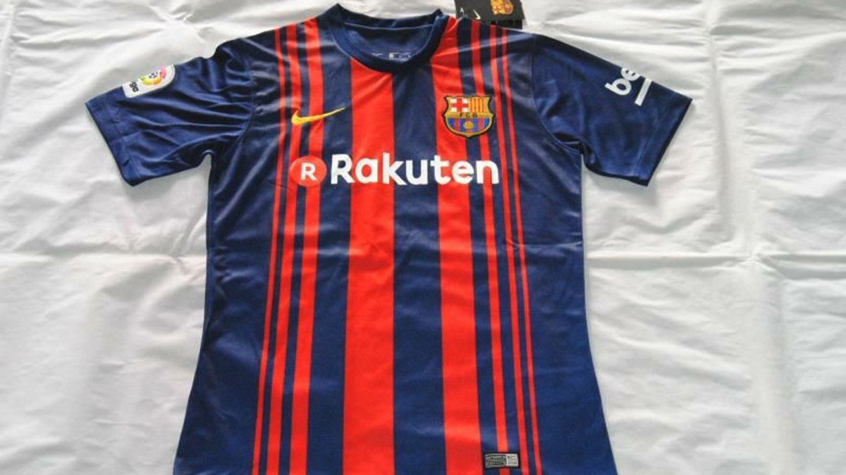 las tres camisetas del barcelona
