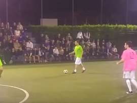 Francesco Totti a laissé admirer ses qualité lors d'un tournoi pour la charité. Youtube