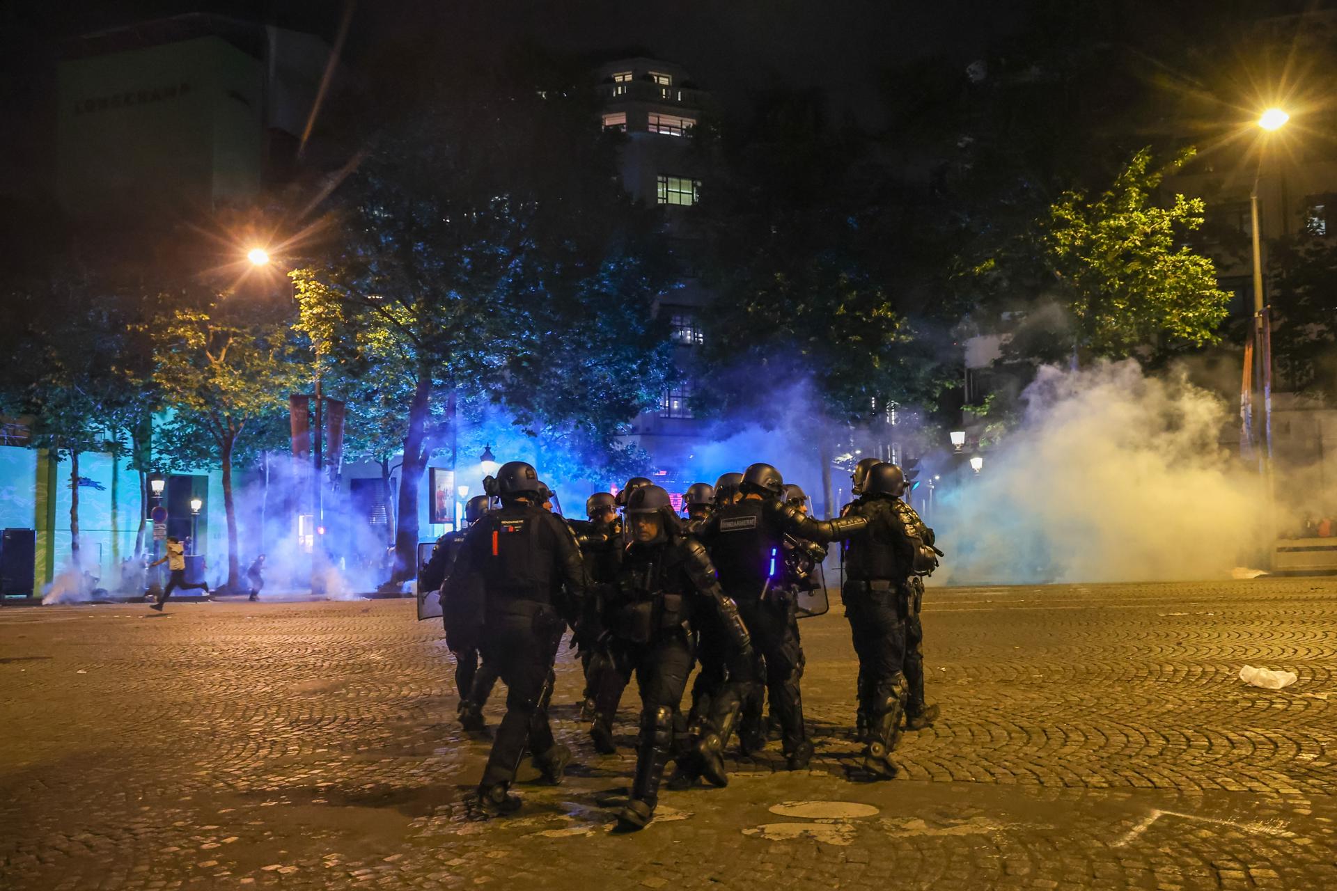 Ascienden a 638 los detenidos por los disturbios de París