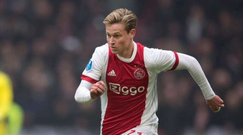 Barcelona To Go All Out For De Jong Besoccer