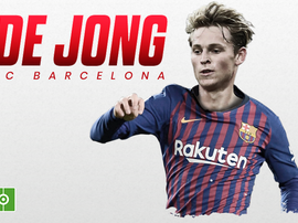 De Jong, feliz por ter Messi ao seu lado. BeSoccer