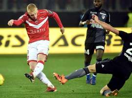 Robail vit ses derniers instants en tant que joueur du PSG. Twitter/VAFC