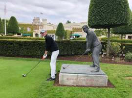 Bale tem o golf como um hobby. GarethBale11