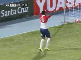 Gilbert Álvarez anotó un doblete ante Real Potosí clave en los tres puntos. Captura/TIGOSports
