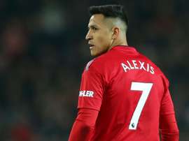 Sánchez e Matic podem ser as novidades no onze do Solskjaer. Goal