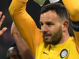 Handanovic decisivo nella serata chiave, Icardi delude