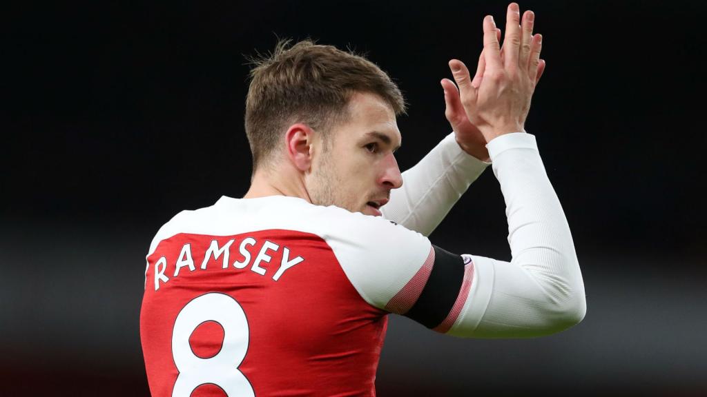 Arsenal manager Emery: I'm taking senior players to Blackpool