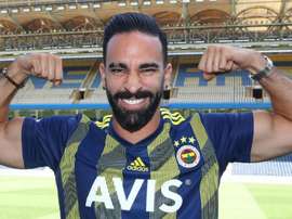 Adil Rami à Fenerbahçe après son départ de l'OM. AFP