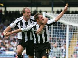 Guerra social tra Owen e Shearer. Goal