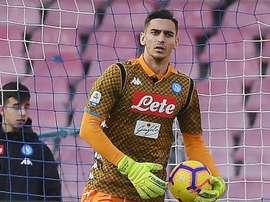 Meret sfida Donnarumma. Goal