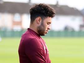 Oxlade-Chamberlain suffered a muscle injury on his return to action. GOAL