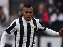 Juventus trabalha para renovar com Alex Sandro até 2023. Goal