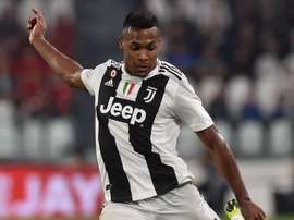 Juventus: Alex Sandro fica próximo de renovar até 2023