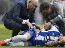 Telles, un infortunio assurdo: si fa male calciando un rigore. Goal