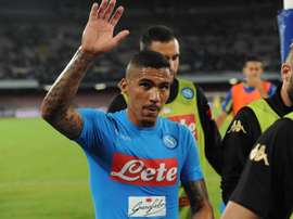 Drone no ar, Allan no chão. É assim que o sistema defensivo do Napoli trabalha. Sscnapoli.it
