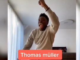 TikTok vira febre entre os jogadores. EFE