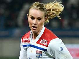 Bouhaddi et Henry candidates pour le Ballon d’Or féminin. Goal