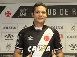 Perto da estreia, Anderson Martins é catalizador de mudança no Vasco