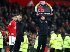 La Premier League autorise cinq changements par match. GOAL
