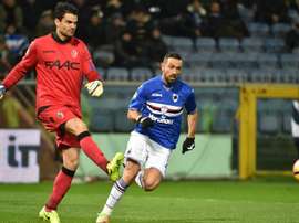 Dijon piste trois gardiens en Italie. GOAL