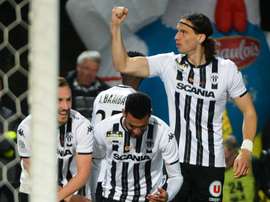 Angers s'impose 3-0. Goal