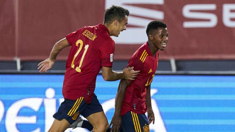 His Self Confidence Is Not Normal Luis Enrique Hails Spain History Maker Ansu Fati Besoccer