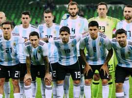 O alinhamento da Argentina diante da Nigéria. Goal