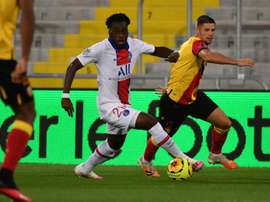 Lens veut Arnaud Kalimuendo. goal