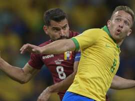 Ainda 'zerado' na seleção, Arthur sonha com gol em volta à Arena