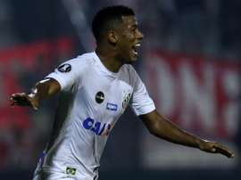 Copa Libertadores Review: Santos edge Estudiantes, River held again
