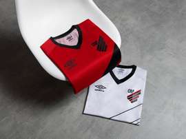 Athletico Paranaense Camisas. Goal