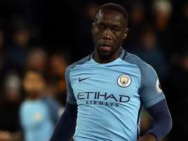 Bacary Sagna est en contact avec trois clubs anglais. Goal