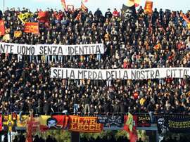 Striscione contro Conte a Lecce. Goal