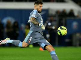 Costil prend l'entière responsabilité du but. Goal