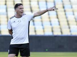 Paraguai arma ‘ferrolho’ para frear o Brasil. Goal