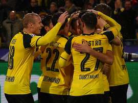 Les joueurs du Borussia Dortmund célèbrent leur victoire face au Legia Varsovie. AFP