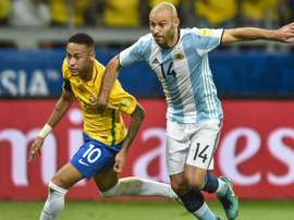 'Brasil e Espanha favoritos', diz estrela argentina.Goal
