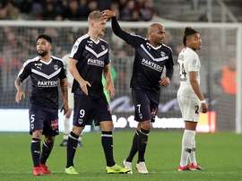 Briand pense que c'est une grande affiche. Goal