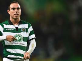 Dupla brasileira rechaça 'rescisão em massa' e diminui prejuízo no Sporting