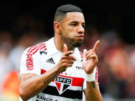 Bruno Peres parte in Brasile. Goal