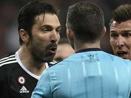 Atalanta-Valencia, arbitra Oliver. GOAL