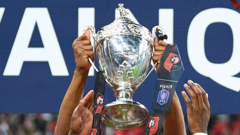 Reunion Side Cause Shock In French Cup Besoccer