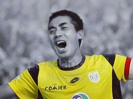 Indonesian goalkeeper Choirul Huda dies after colliding with team-mate